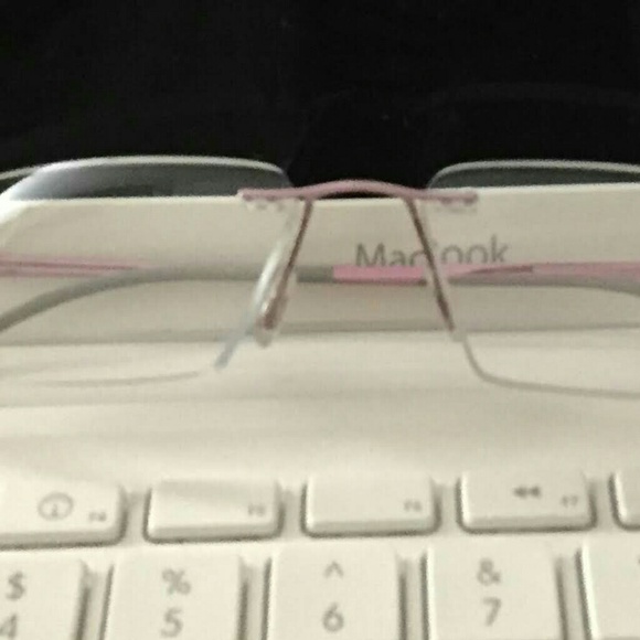 @sueindy💎 Rimless Celebrity Eyewear - Picture 2 of 7